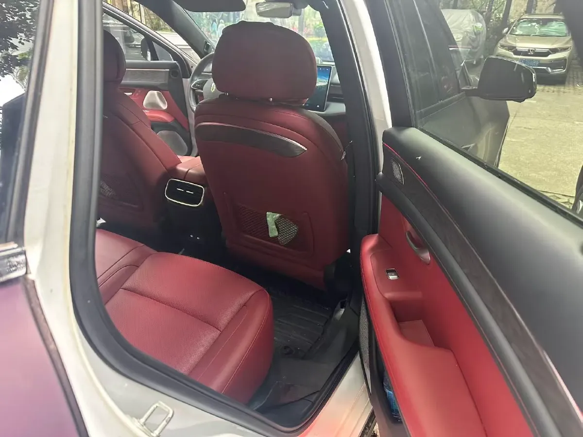 2022 JMC YuHu 7 2.0T 141HP L4 8AT,autocango,china used car exporter,china ev exporter,chinese used car exporter,chinese used ev exporter