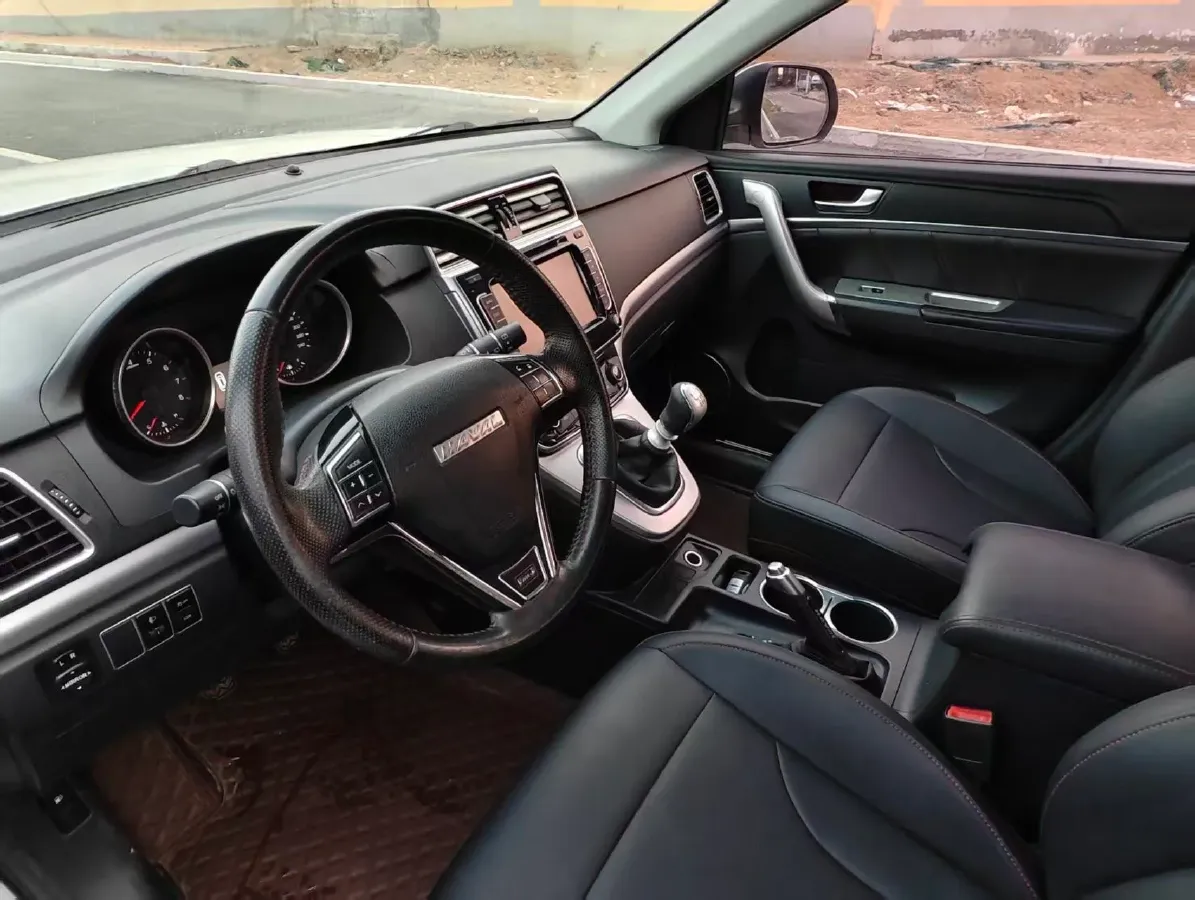 2018 Haval M6 1.5T 150HP L4 6MT,autocango,china used car exporter,china ev exporter,chinese used car exporter,chinese used ev exporter