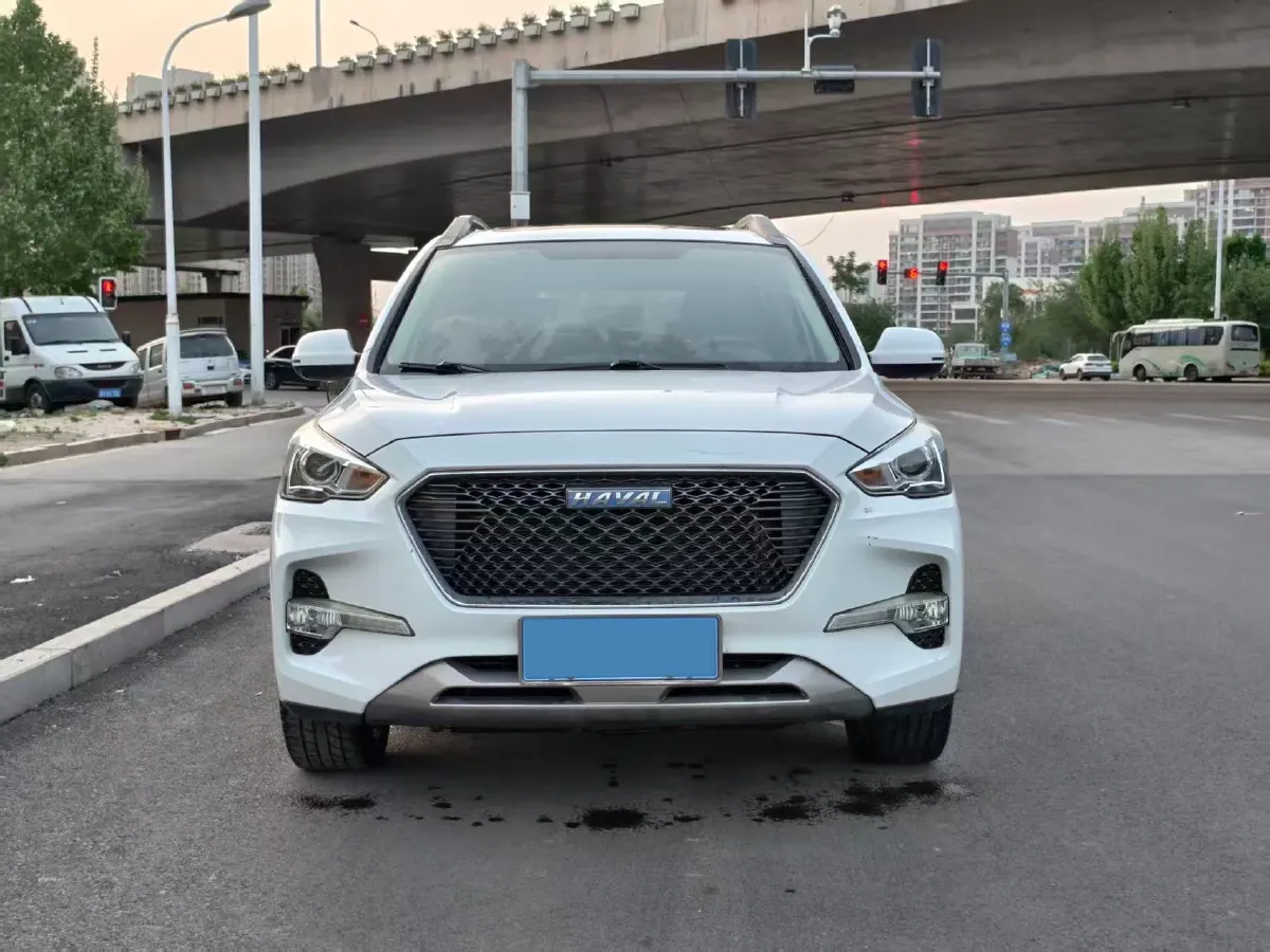 2018 Haval M6 1.5T 150HP L4 6MT,autocango,china used car exporter,china ev exporter,chinese used car exporter,chinese used ev exporter