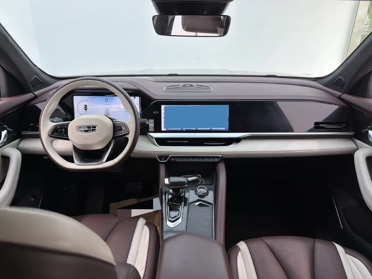 2021 Geely Monjaro 2.0T 218HP L4 7DCT,autocango,china used car exporter,china ev exporter,chinese used car exporter,chinese used ev exporter