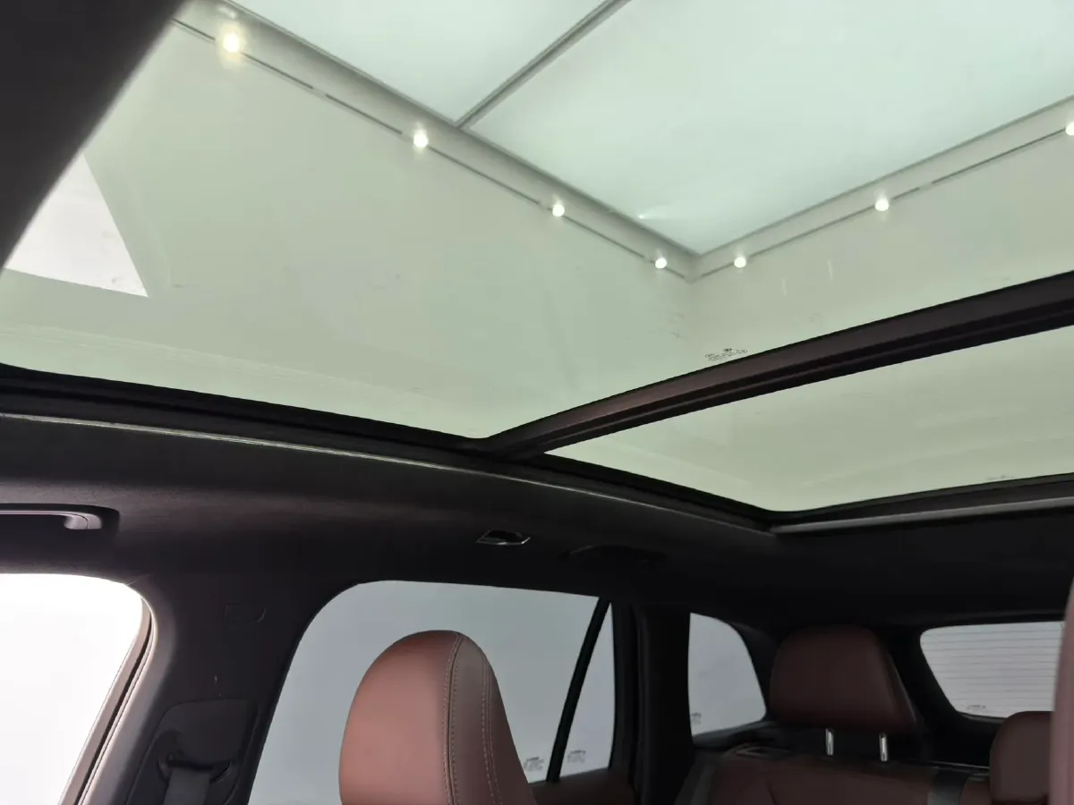 2021 Geely Monjaro 2.0T 218HP L4 7DCT,autocango,china used car exporter,china ev exporter,chinese used car exporter,chinese used ev exporter