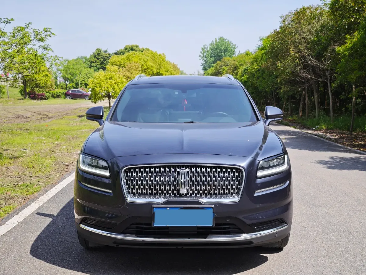 2021 Lincoln Nautilus 2.0T 245HP L4 8AT,autocango,china used car exporter,china ev exporter,chinese used car exporter,chinese used ev exporter