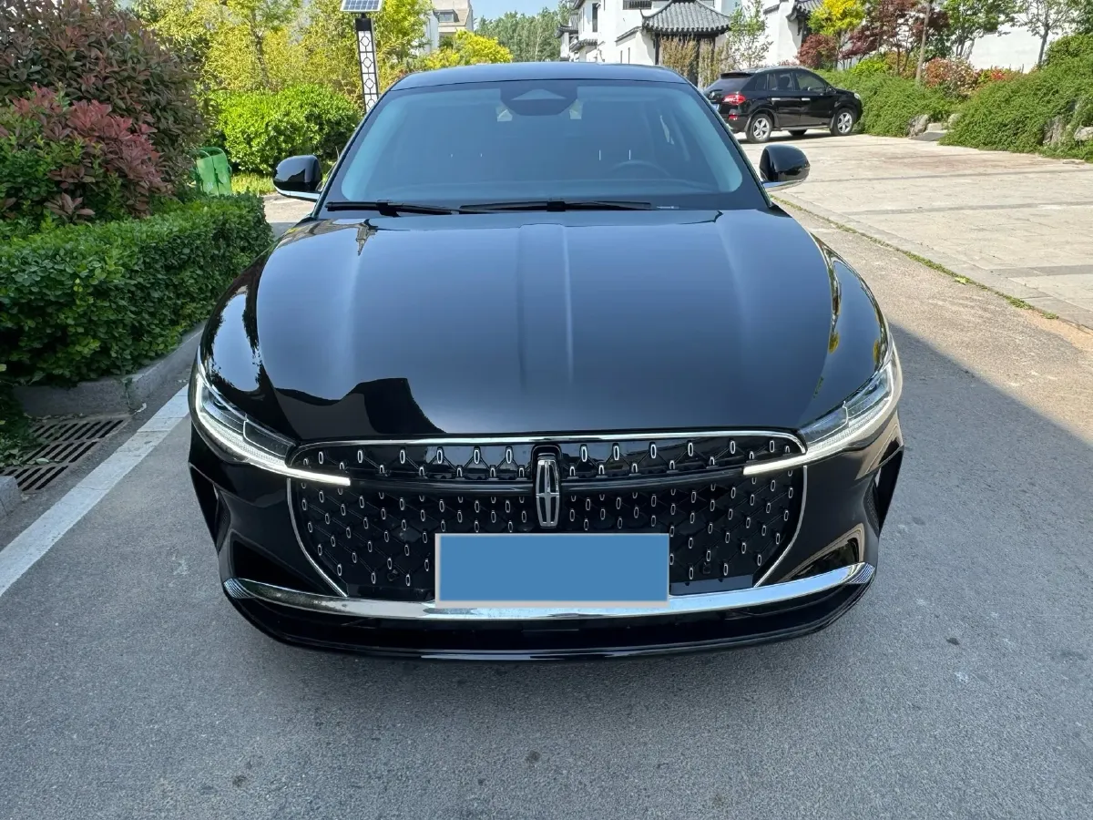 2025 Lincoln Z 2.0T 261HP L4 8AT,autocango,china used car exporter,china ev exporter,chinese used car exporter,chinese used ev exporter