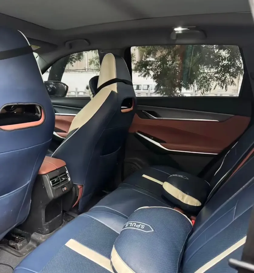 2023 ChangAn CS75 Plus 1.5T 188HP L4 8AT,autocango,china used car exporter,china ev exporter,chinese used car exporter,chinese used ev exporter