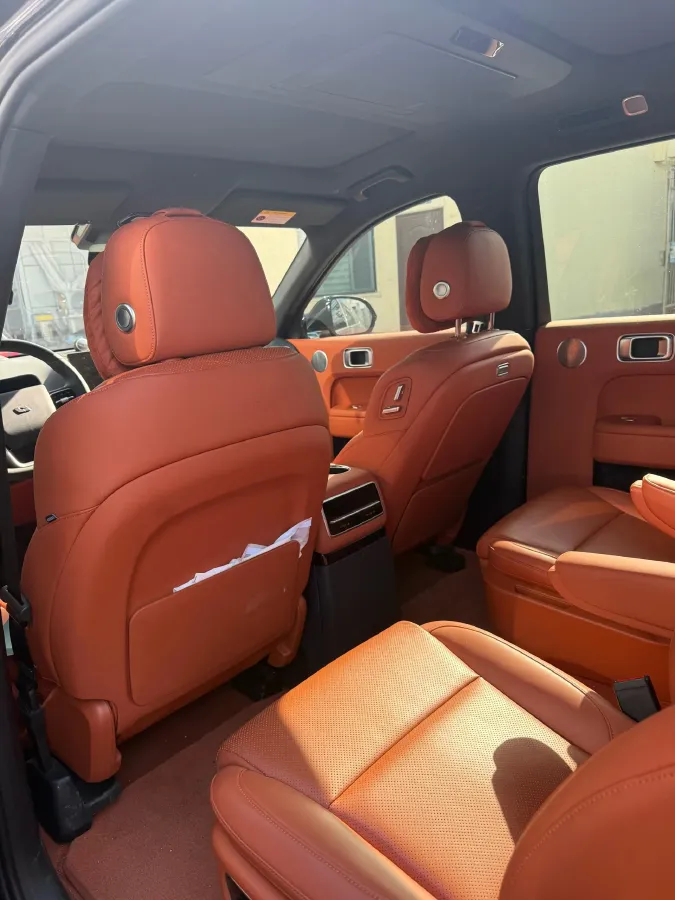 2022 Li L9 Range Extended 154HP REEV 42.6KWH,autocango,china used car exporter,china ev exporter,chinese used car exporter,chinese used ev exporter