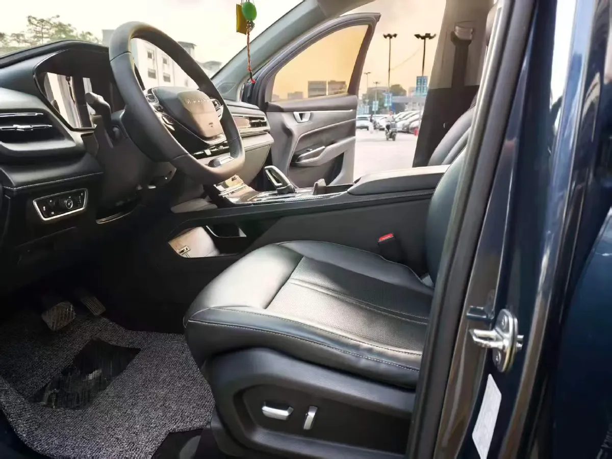 2020 WuLing KaiJie 1.5T 147HP L4 CVT,autocango,china used car exporter,china ev exporter,chinese used car exporter,chinese used ev exporter