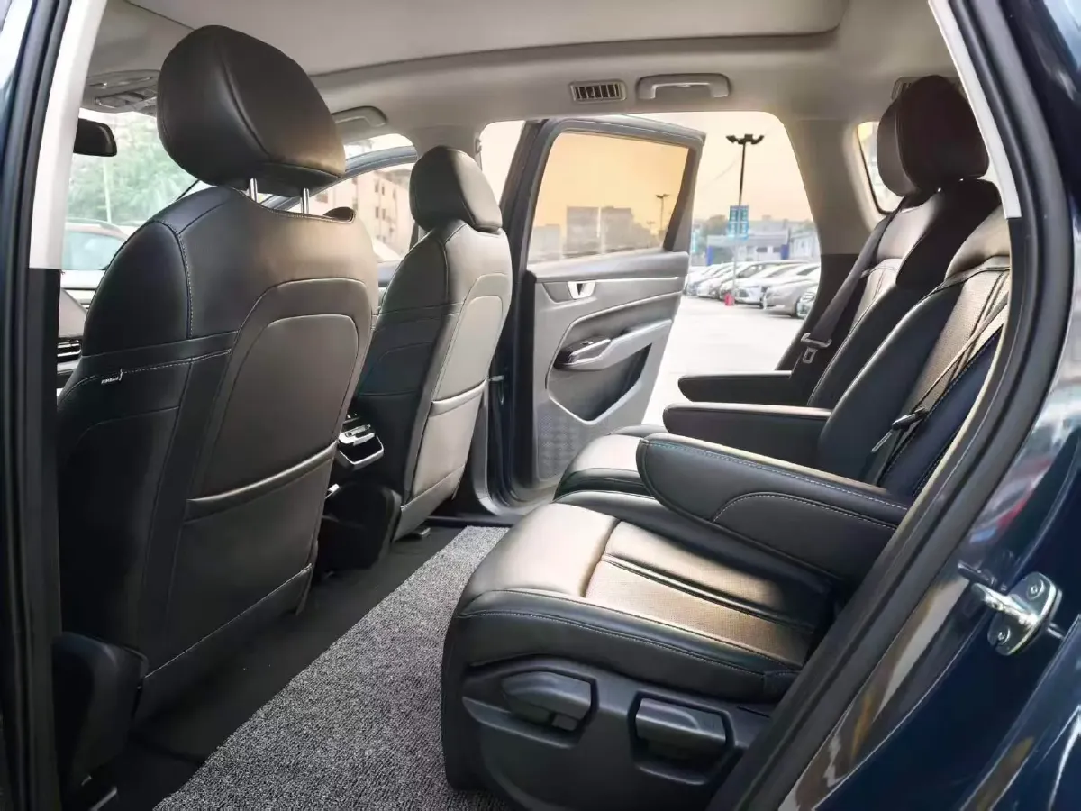 2020 WuLing KaiJie 1.5T 147HP L4 CVT,autocango,china used car exporter,china ev exporter,chinese used car exporter,chinese used ev exporter