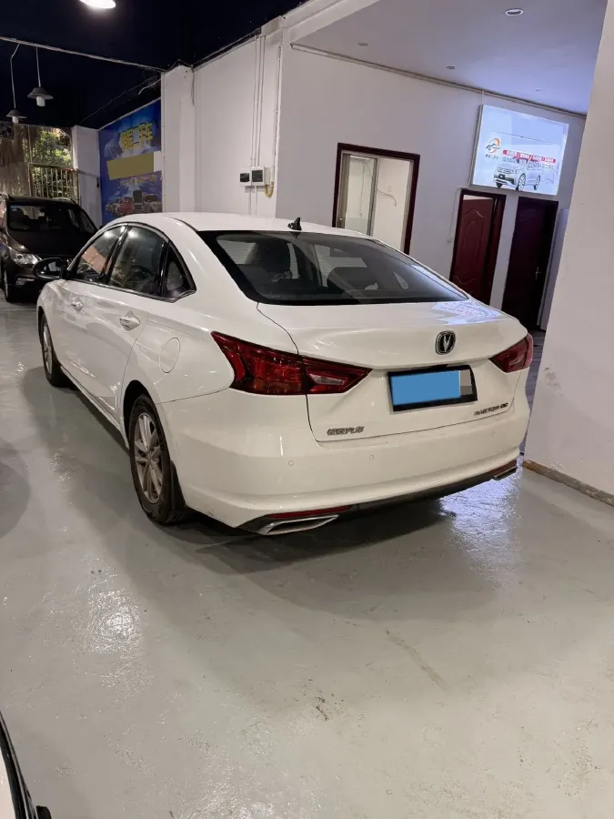 2020 ChangAn Raeton CC 1.5T 156HP L4 6AT,autocango,china used car exporter,china ev exporter,chinese used car exporter,chinese used ev exporter