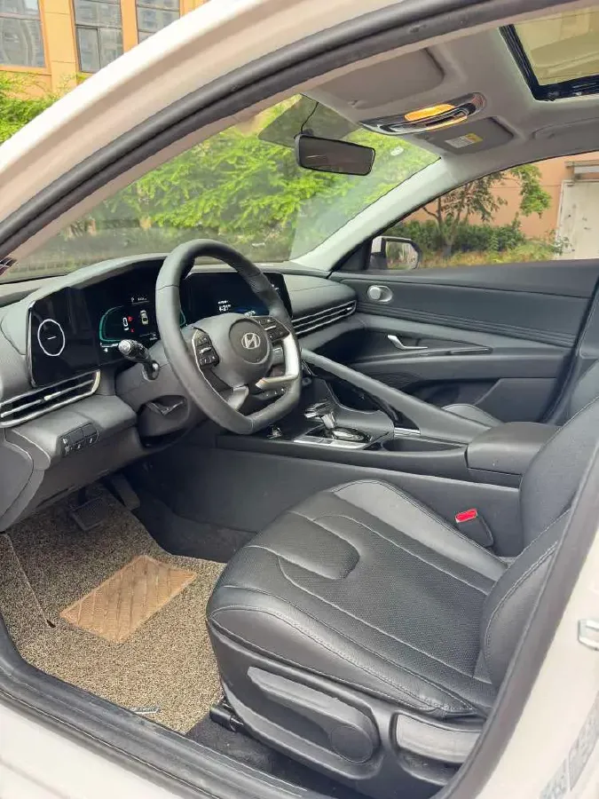 2023 Hyundai Elantra 1.5L 115HP L4 CVT,autocango,china used car exporter,china ev exporter,chinese used car exporter,chinese used ev exporter