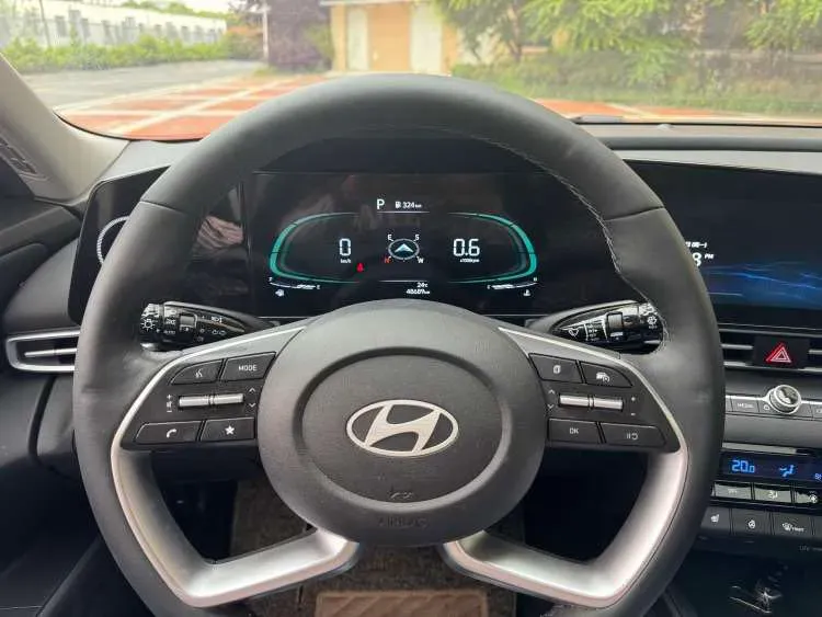 2023 Hyundai Elantra 1.5L 115HP L4 CVT,autocango,china used car exporter,china ev exporter,chinese used car exporter,chinese used ev exporter