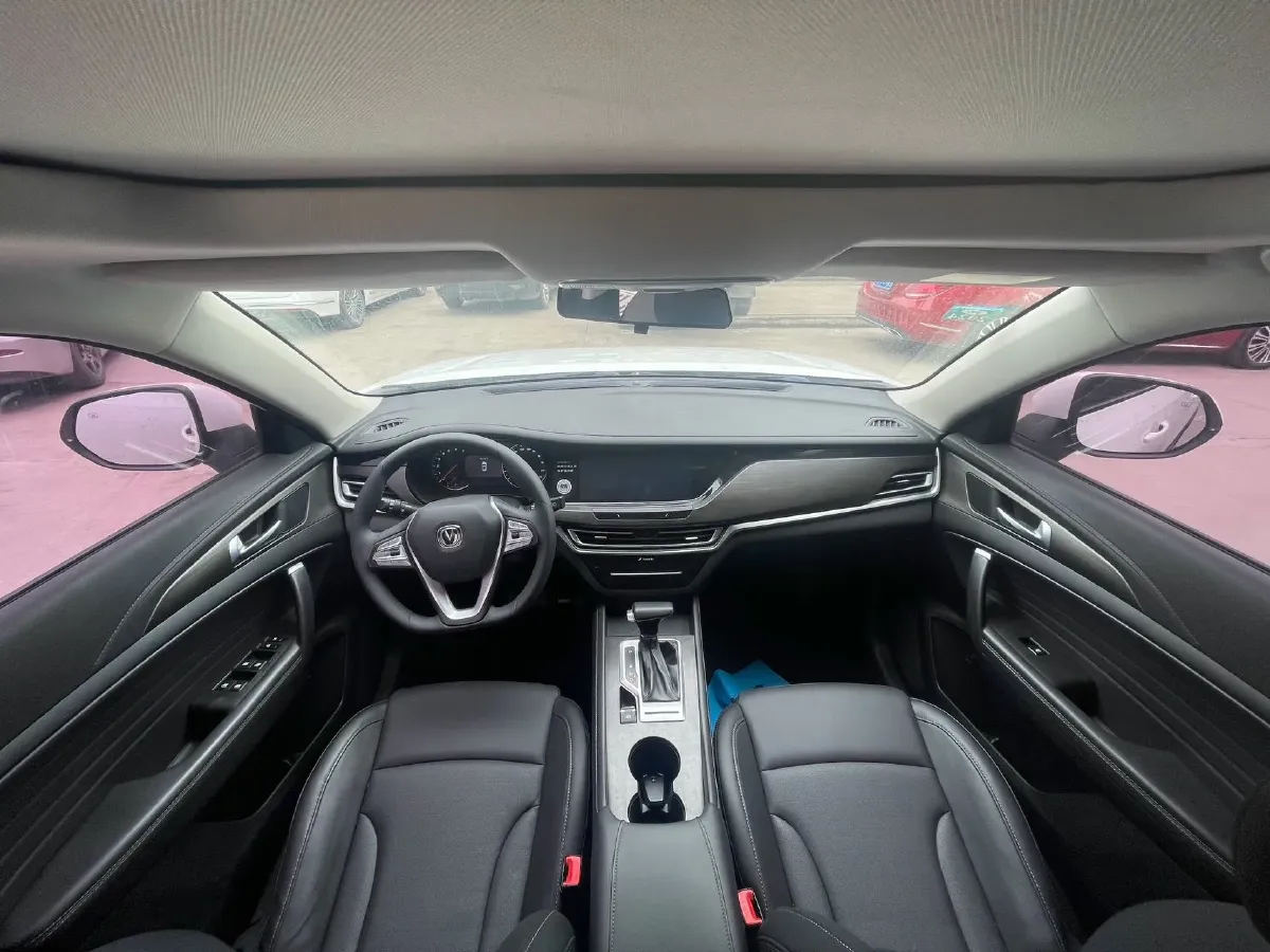 2019 ChangAn CS35 Plus 1.4T 158HP L4 7DCT,autocango,china used car exporter,china ev exporter,chinese used car exporter,chinese used ev exporter