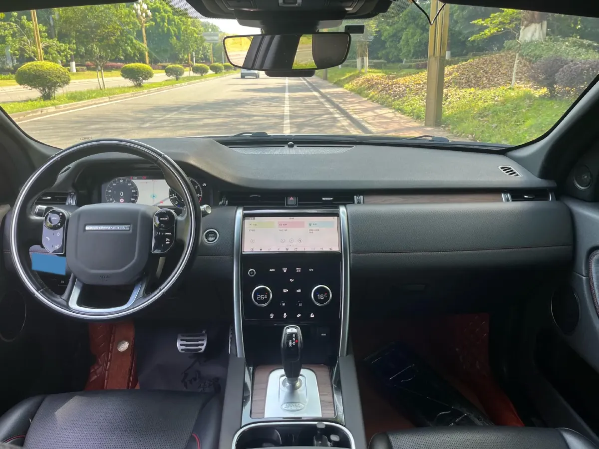 2020 Land Rover Discovery Sport 2.0T 249HP L4 9AT,autocango,china used car exporter,china ev exporter,chinese used car exporter,chinese used ev exporter