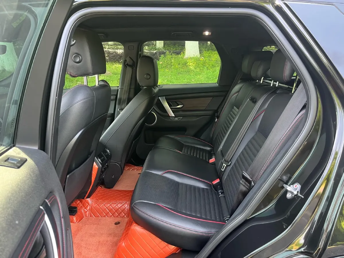 2020 Land Rover Discovery Sport 2.0T 249HP L4 9AT,autocango,china used car exporter,china ev exporter,chinese used car exporter,chinese used ev exporter