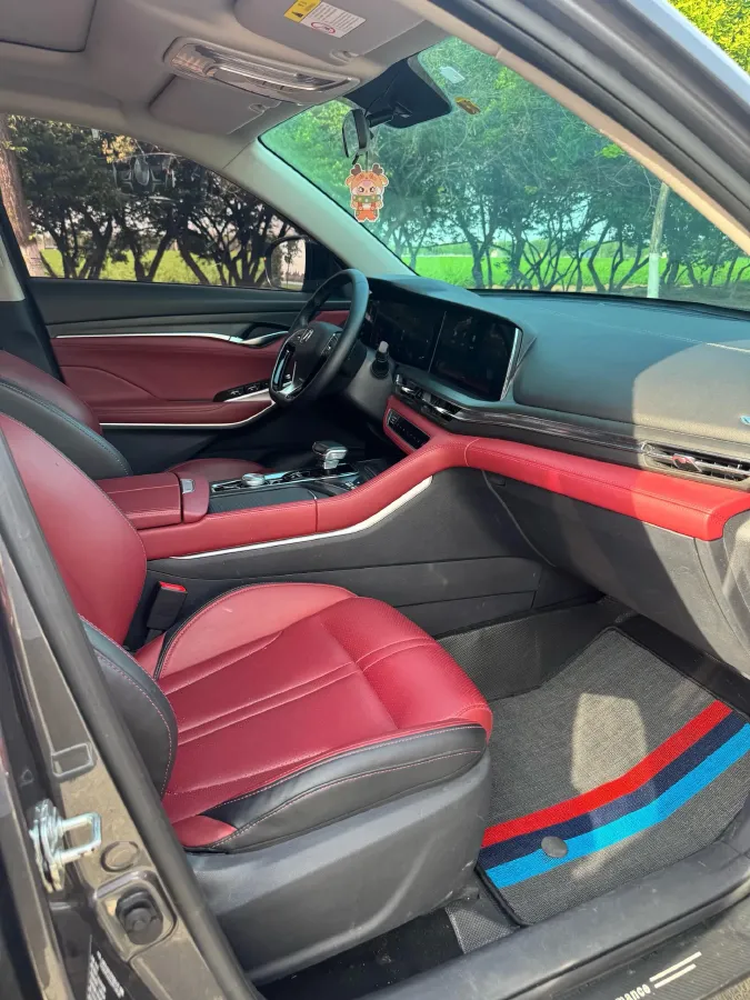 2020 ChangAn CS75 Plus 2.0T 233HP L4 8AT,autocango,china used car exporter,china ev exporter,chinese used car exporter,chinese used ev exporter