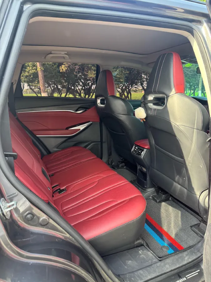 2020 ChangAn CS75 Plus 2.0T 233HP L4 8AT,autocango,china used car exporter,china ev exporter,chinese used car exporter,chinese used ev exporter