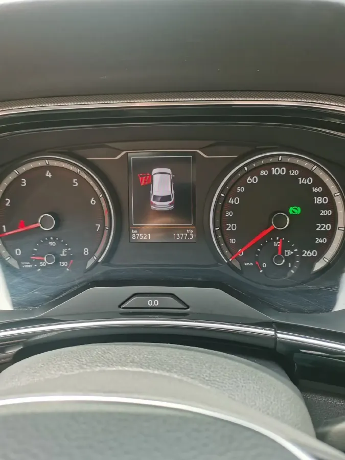 2019 Jeep Cherokee 2.0T 234HP L4 9AT,autocango,china used car exporter,china ev exporter,chinese used car exporter,chinese used ev exporter