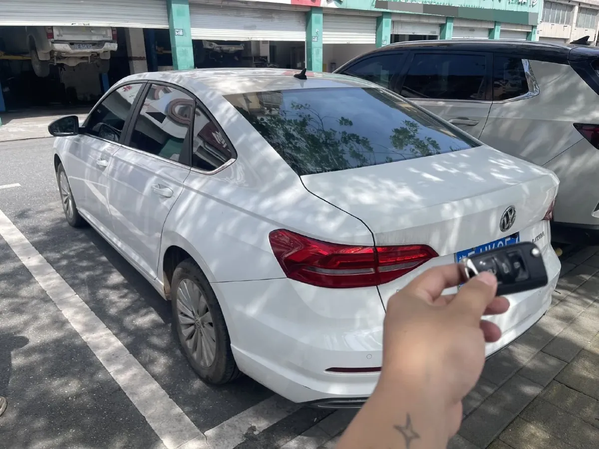 2019 Volkswagen Lavida 1.5L 113HP L4 6AT,autocango,china used car exporter,china ev exporter,chinese used car exporter,chinese used ev exporter