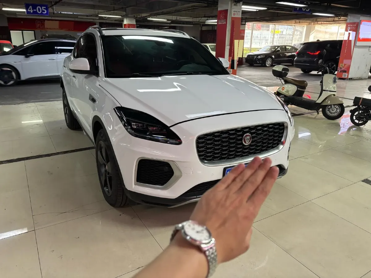2024 Jaguar E-PACE 1.5T 200HP L3 8AT,autocango,china used car exporter,china ev exporter,chinese used car exporter,chinese used ev exporter