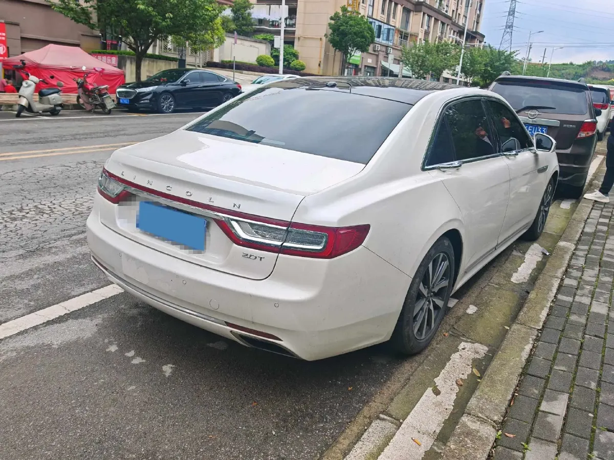 2017 Lincoln Continental 2.0T 261HP L4 6AT,autocango,china used car exporter,china ev exporter,chinese used car exporter,chinese used ev exporter