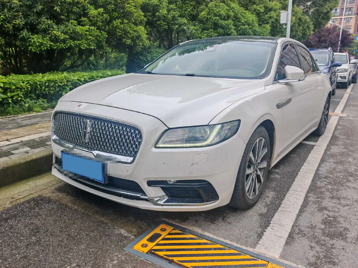 2017 Lincoln Continental 2.0T 261HP L4 6AT,autocango,china used car exporter,china ev exporter,chinese used car exporter,chinese used ev exporter
