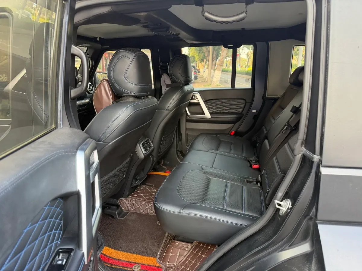 2021 Beijing BJ40 2.0T 163HP L4 8AT,autocango,china used car exporter,china ev exporter,chinese used car exporter,chinese used ev exporter