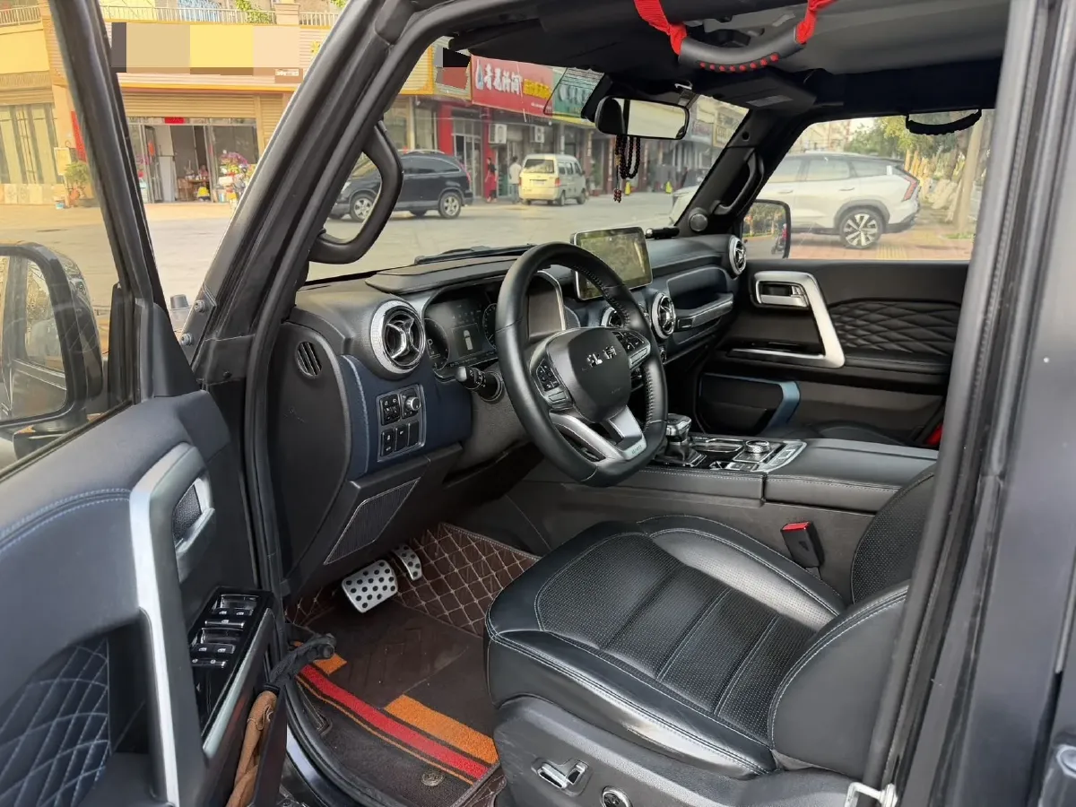 2021 Beijing BJ40 2.0T 163HP L4 8AT,autocango,china used car exporter,china ev exporter,chinese used car exporter,chinese used ev exporter