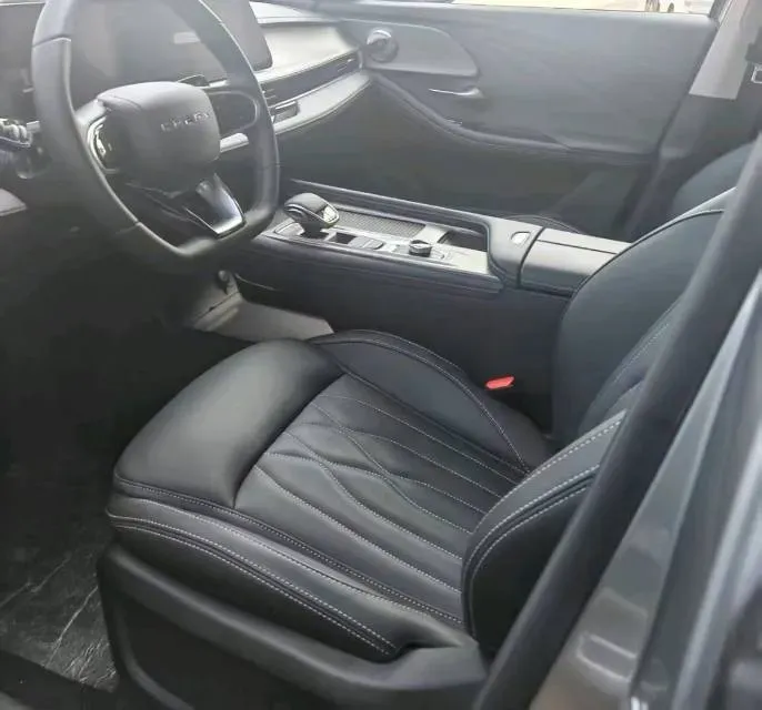 2024 Chery Arrizo 8 1.6T 197HP L4 7DCT,autocango,china used car exporter,china ev exporter,chinese used car exporter,chinese used ev exporter