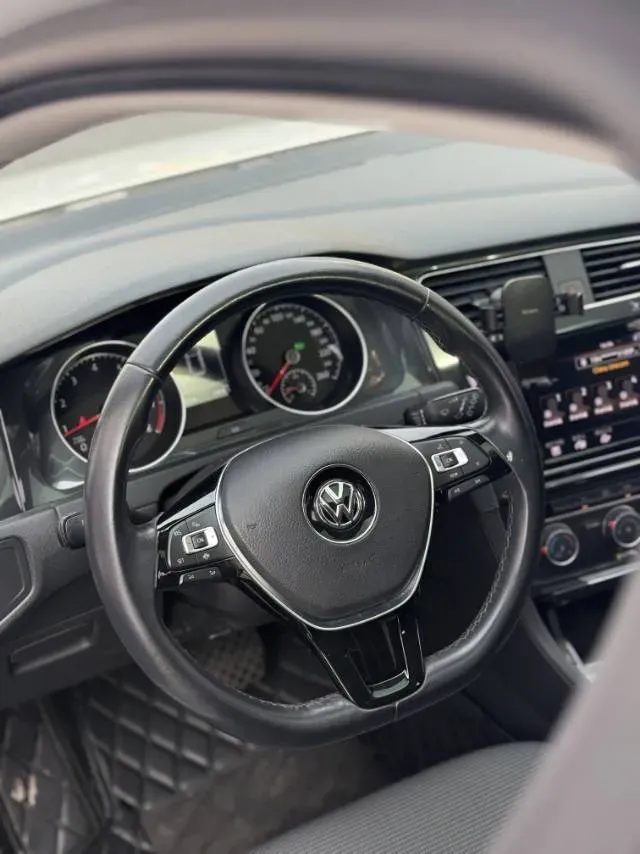 2019 Volkswagen Golf 1.4T 150HP L4 7DCT,autocango,china used car exporter,china ev exporter,chinese used car exporter,chinese used ev exporter