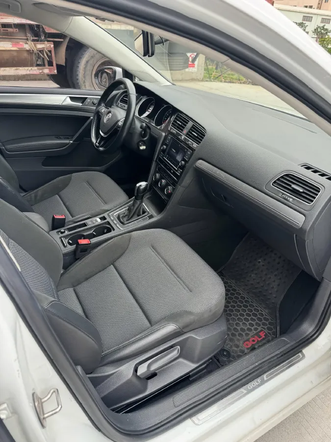 2018 Volkswagen Golf 1.4T 131HP L4 7DCT,autocango,china used car exporter,china ev exporter,chinese used car exporter,chinese used ev exporter