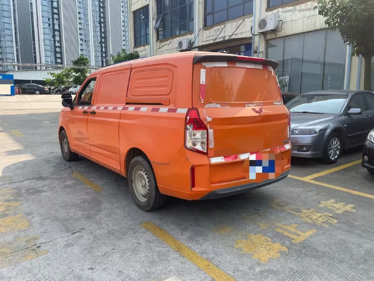 2021 WuLing ZhengChen 1.5T 147HP L4 6MT,autocango,china used car exporter,china ev exporter,chinese used car exporter,chinese used ev exporter