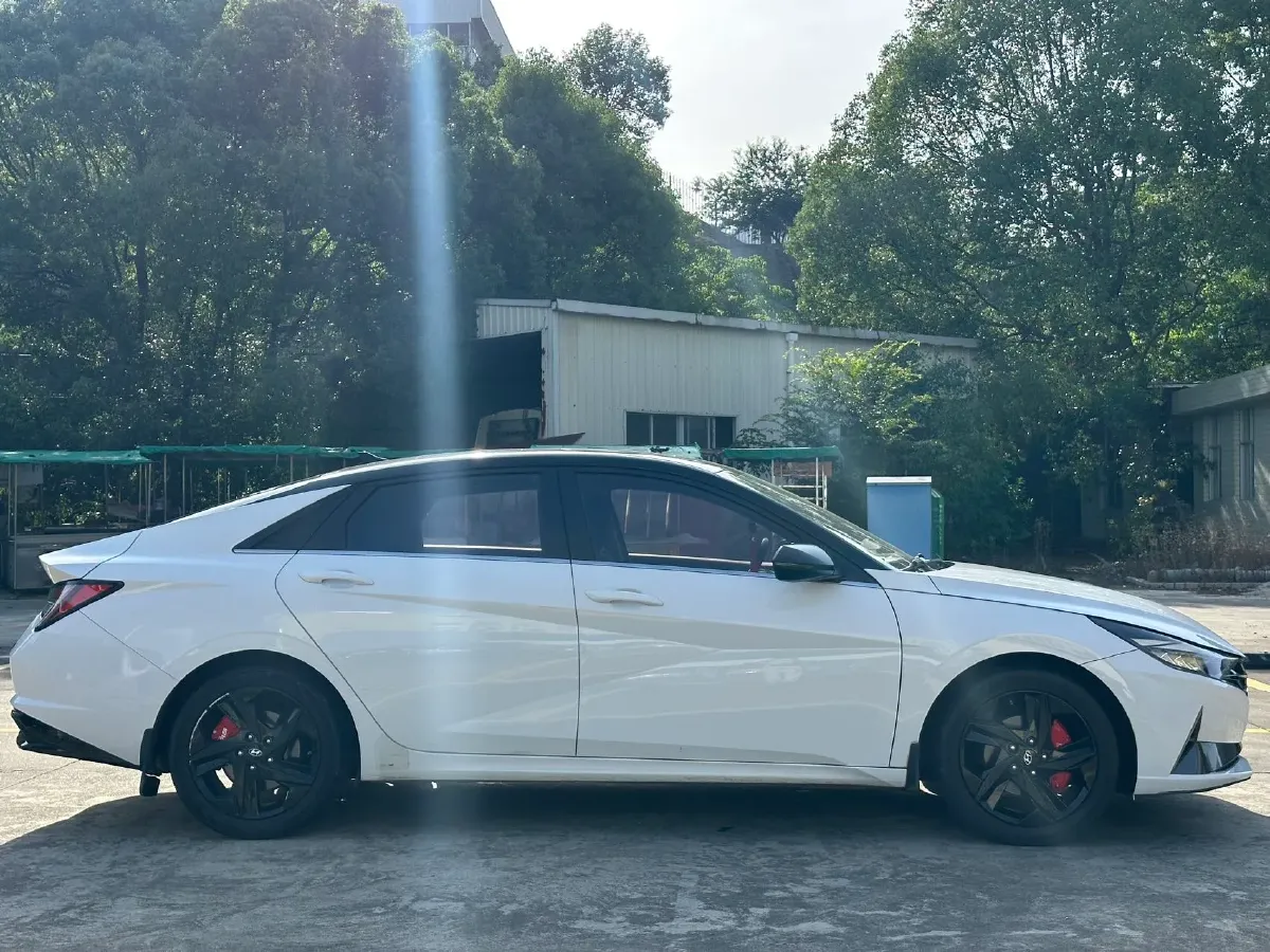2021 Hyundai Elantra 1.5L 115HP L4 CVT,autocango,china used car exporter,china ev exporter,chinese used car exporter,chinese used ev exporter