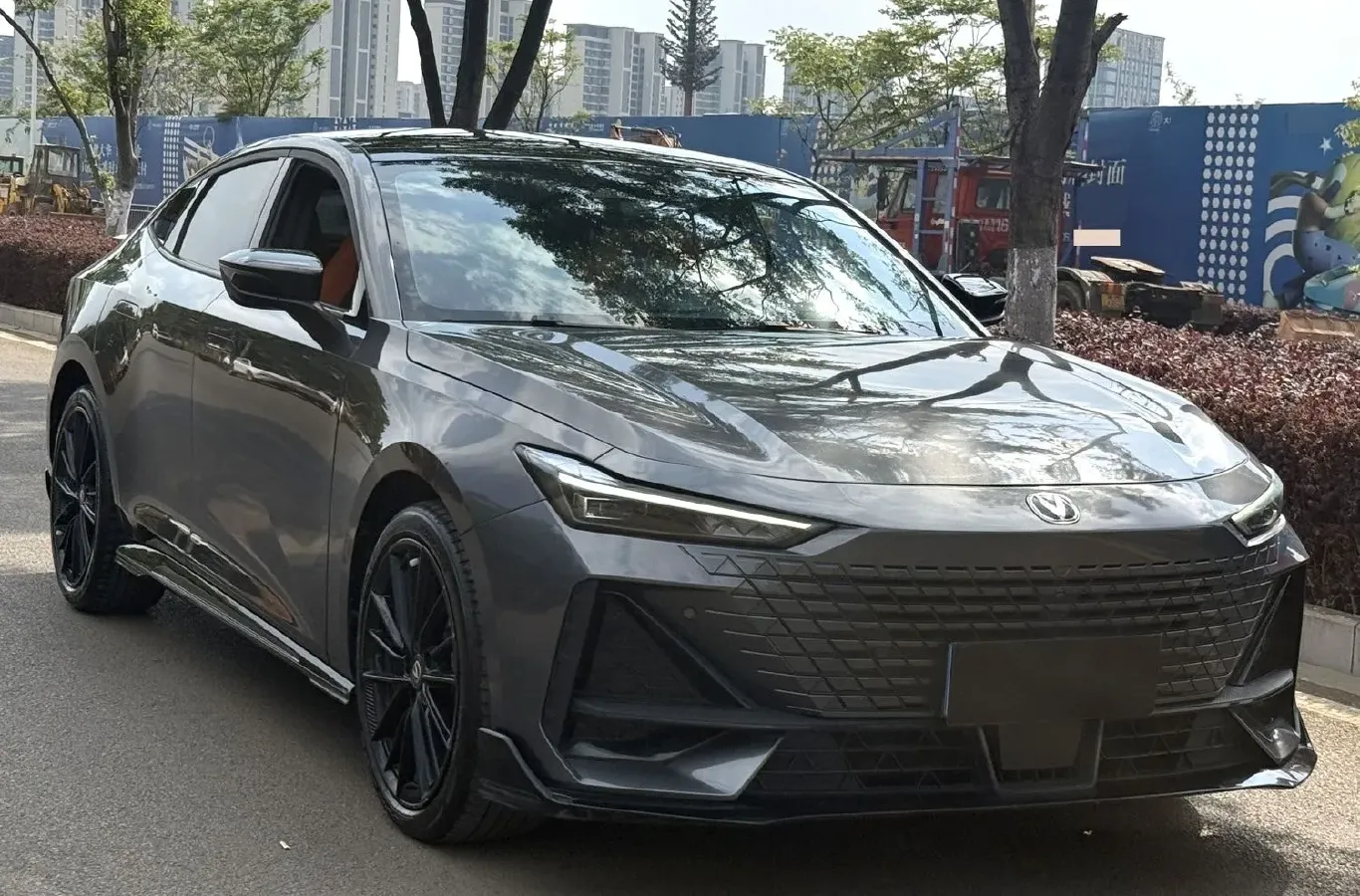 2023 ChangAn UNI-V 1.5T 188HP L4 7DCT,autocango,china used car exporter,china ev exporter,chinese used car exporter,chinese used ev exporter