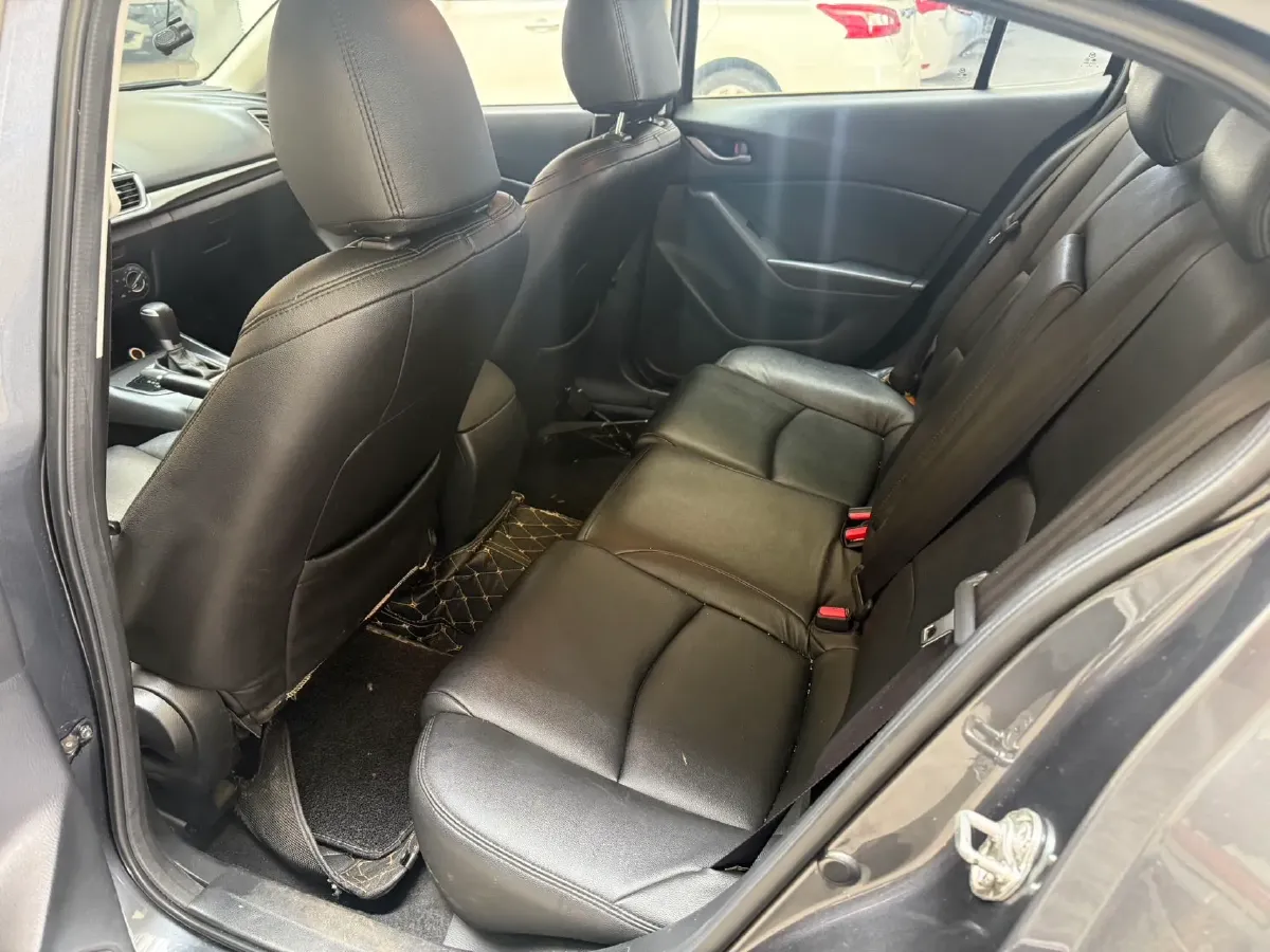 2017 Mazda 3 Axela 1.5L 117HP L4 6AT,autocango,china used car exporter,china ev exporter,chinese used car exporter,chinese used ev exporter