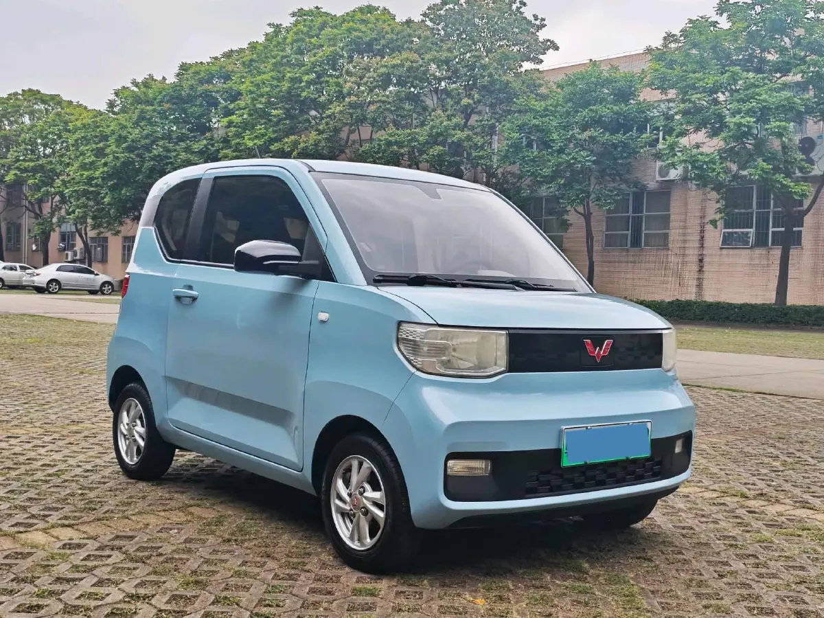 2020 WuLing HongGuang MINI EV BEV 13.8KWH,autocango,china used car exporter,china ev exporter,chinese used car exporter,chinese used ev exporter