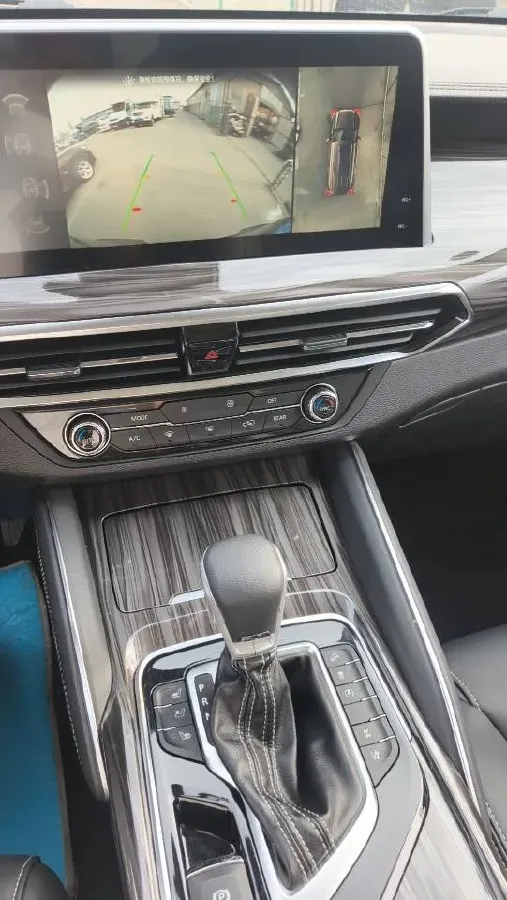 2017 MAXUS D90 2.0T 224HP L4 6AT,autocango,china used car exporter,china ev exporter,chinese used car exporter,chinese used ev exporter