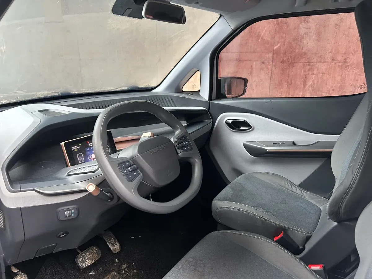 2021 WuLing Nano EV BEV 28KWH,autocango,china used car exporter,china ev exporter,chinese used car exporter,chinese used ev exporter