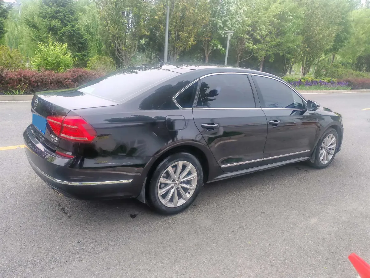 2017 Volkswagen Passat 1.8T 180HP L4 7DCT,autocango,china used car exporter,china ev exporter,chinese used car exporter,chinese used ev exporter