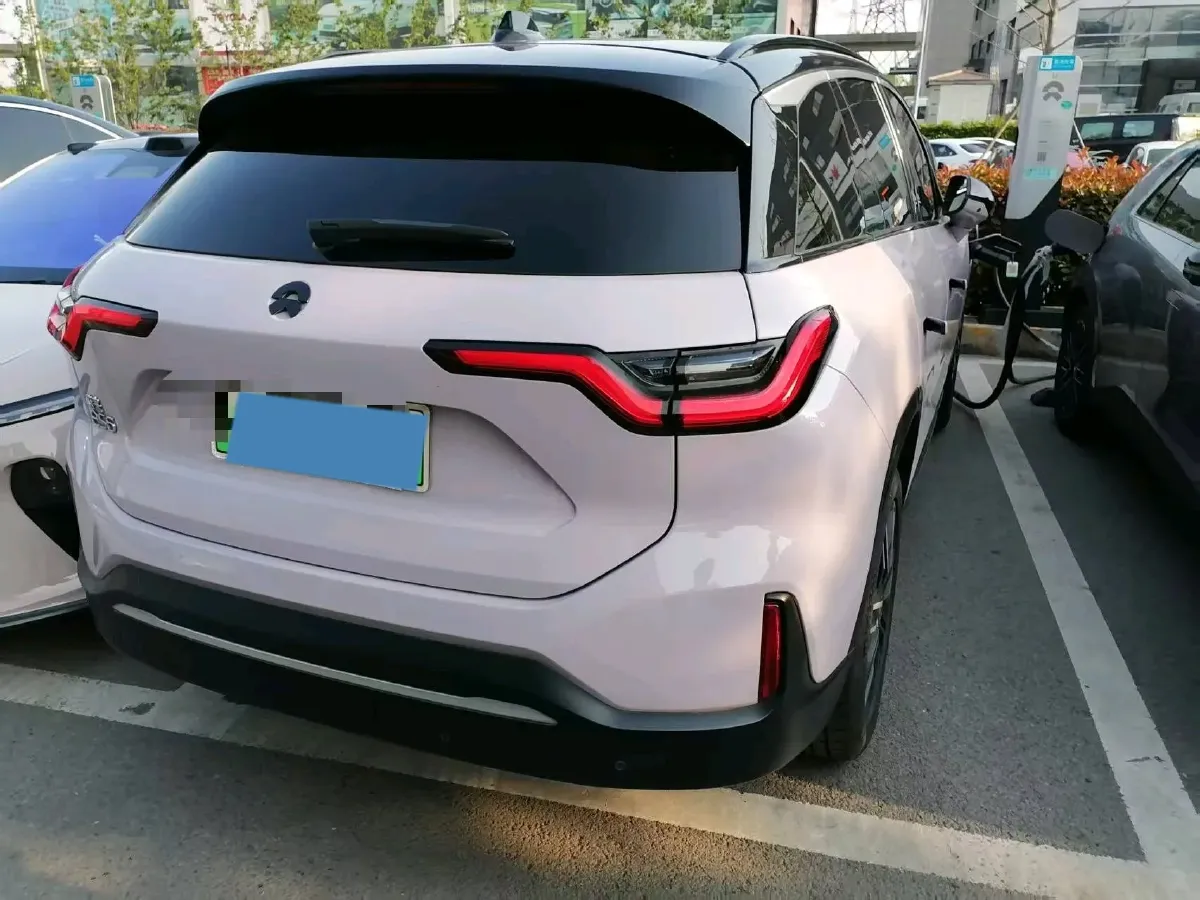 2022 NIO ES6 BEV 75KWH,autocango,china used car exporter,china ev exporter,chinese used car exporter,chinese used ev exporter