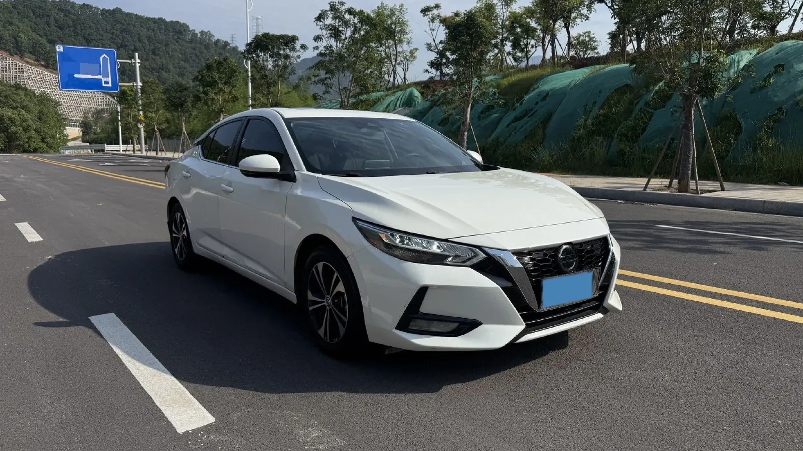 2022 Nissan Sylphy 1.6L 135HP L4 CVT,autocango,china used car exporter,china ev exporter,chinese used car exporter,chinese used ev exporter