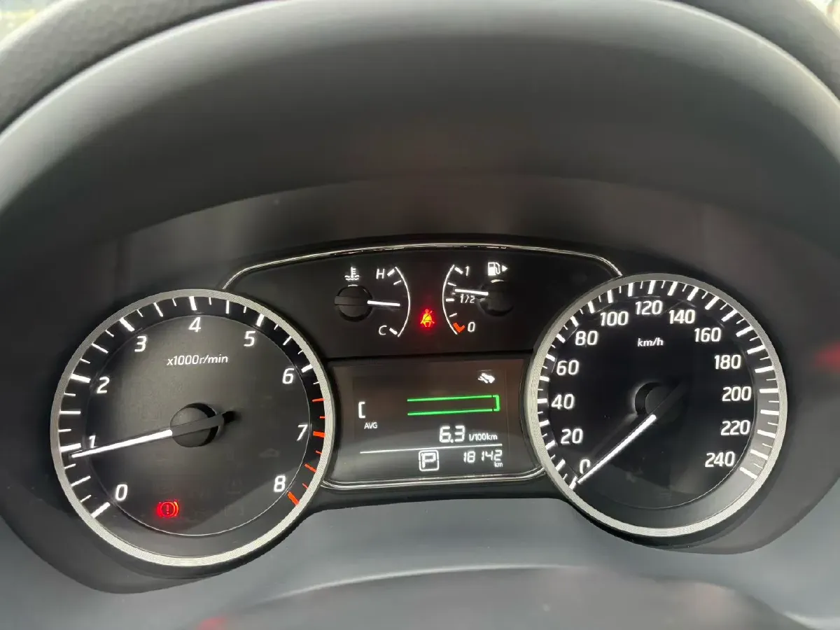 2021 Nissan Sylphy 1.6L 122HP L4 CVT,autocango,china used car exporter,china ev exporter,chinese used car exporter,chinese used ev exporter