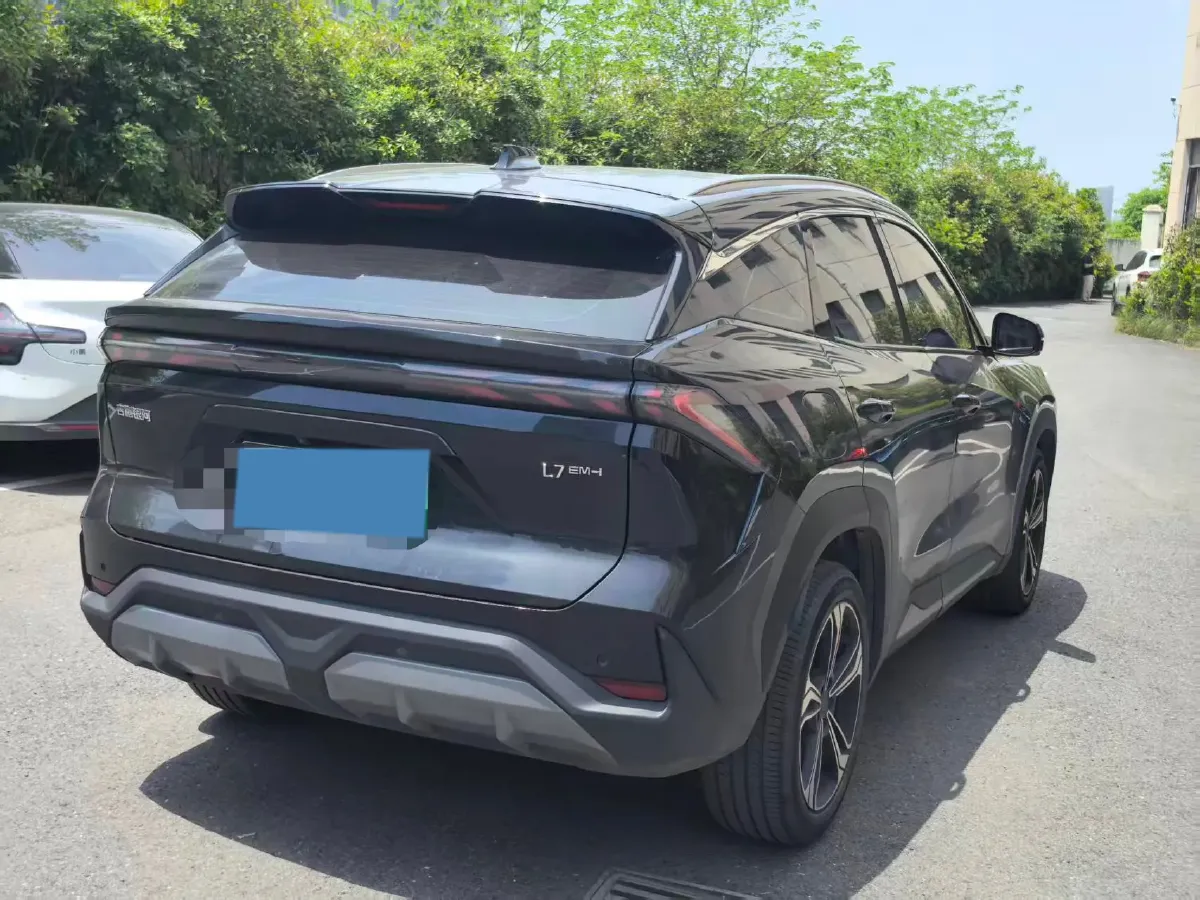 2025 Geely Galaxy L7 1.5L 112HP L4 1DHT PHEV 18.4KWH,autocango,china used car exporter,china ev exporter,chinese used car exporter,chinese used ev exporter