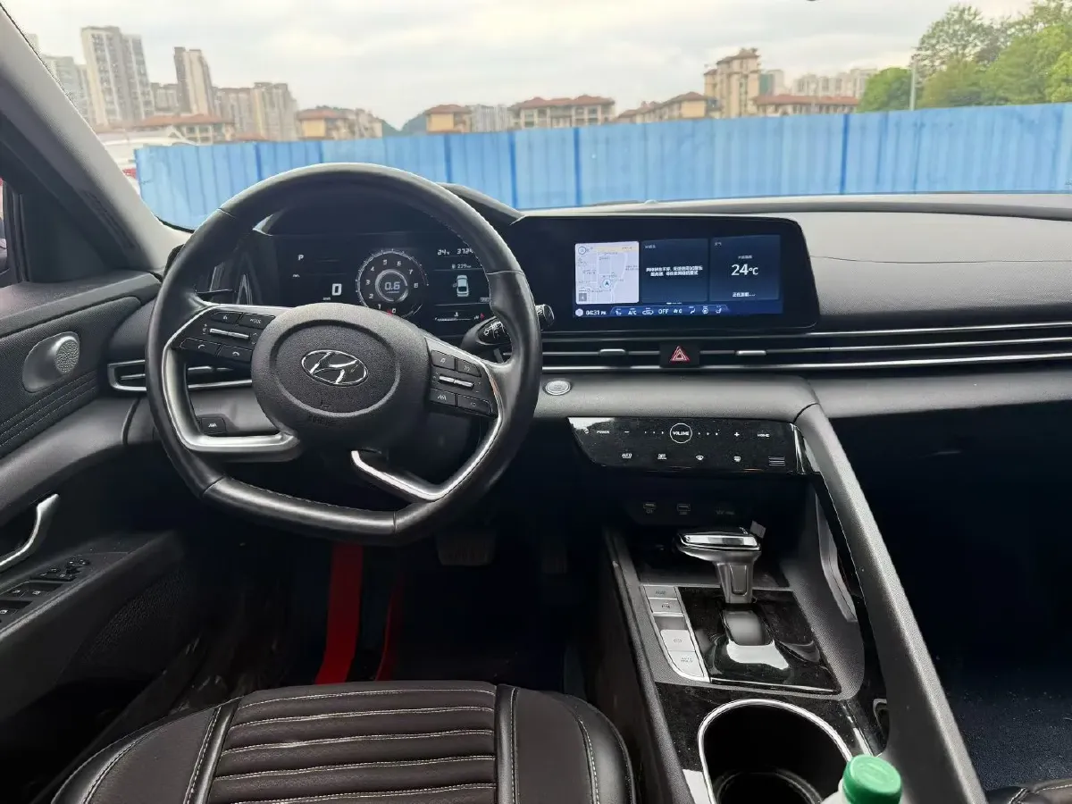 2021 Hyundai Elantra 1.5L 115HP L4 CVT,autocango,china used car exporter,china ev exporter,chinese used car exporter,chinese used ev exporter