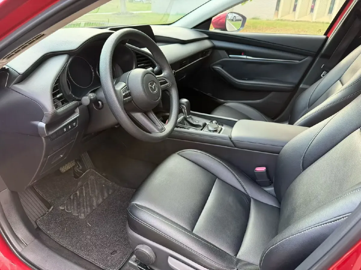 2020 Mazda 3 Axela 1.5L 117HP L4 6AT,autocango,china used car exporter,china ev exporter,chinese used car exporter,chinese used ev exporter