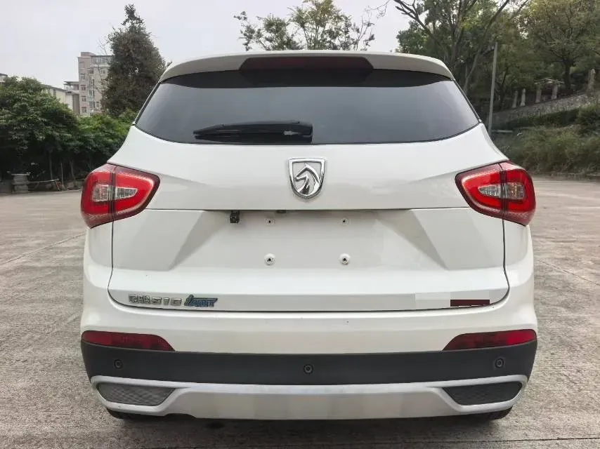 2017 HaiMa S5 Young Edition 1.6L 122HP L4 5MT,autocango,china used car exporter,china ev exporter,chinese used car exporter,chinese used ev exporter