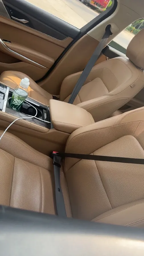 2021 Jaguar XFL 2.0T 250HP L4 8AT,autocango,china used car exporter,china ev exporter,chinese used car exporter,chinese used ev exporter