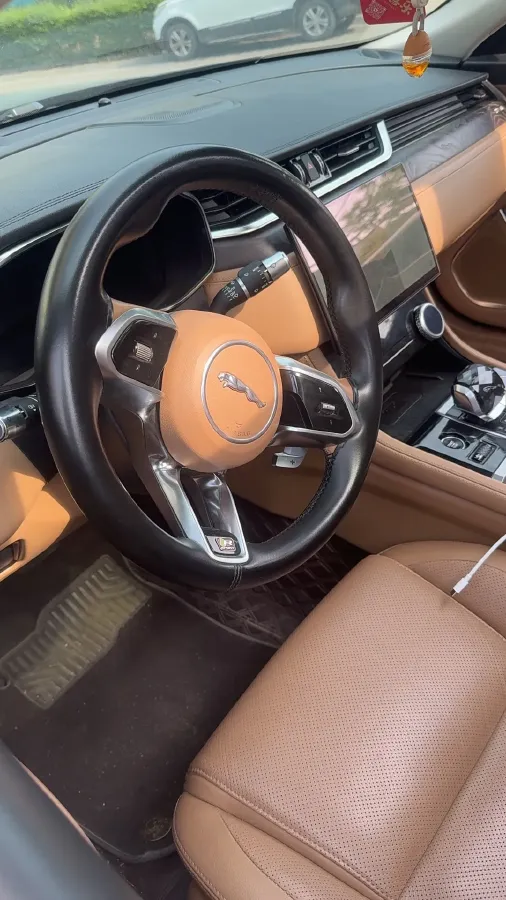 2021 Jaguar XFL 2.0T 250HP L4 8AT,autocango,china used car exporter,china ev exporter,chinese used car exporter,chinese used ev exporter