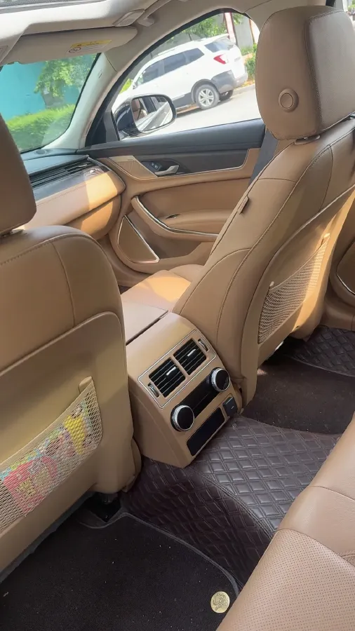 2021 Jaguar XFL 2.0T 250HP L4 8AT,autocango,china used car exporter,china ev exporter,chinese used car exporter,chinese used ev exporter