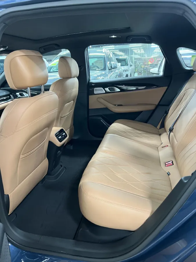 2025 Geely Galaxy A7 1.5L 112HP L4 1DHT PHEV,autocango,china used car exporter,china ev exporter,chinese used car exporter,chinese used ev exporter