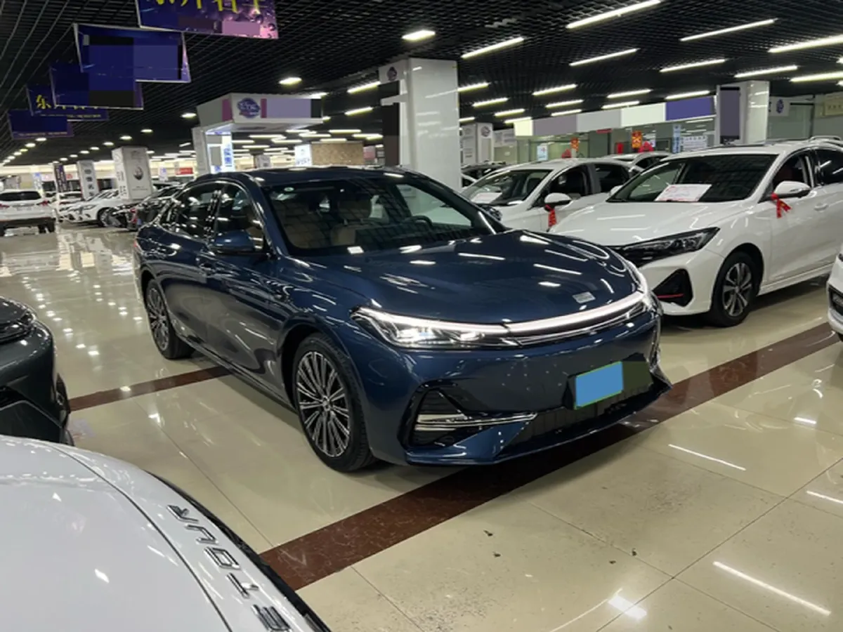 2025 Geely Galaxy A7 1.5L 112HP L4 1DHT PHEV,autocango,china used car exporter,china ev exporter,chinese used car exporter,chinese used ev exporter