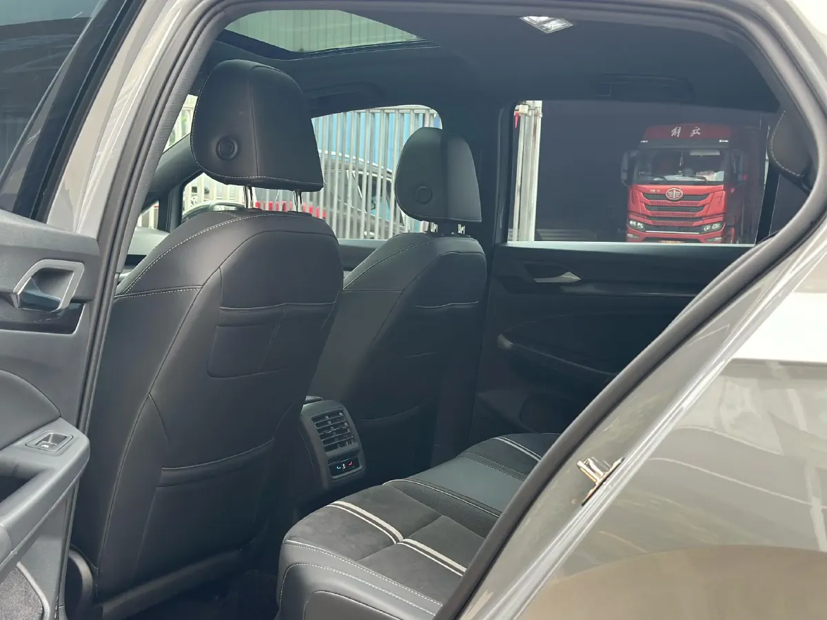 2021 Volkswagen Golf 1.4T 150HP L4 7DCT,autocango,china used car exporter,china ev exporter,chinese used car exporter,chinese used ev exporter